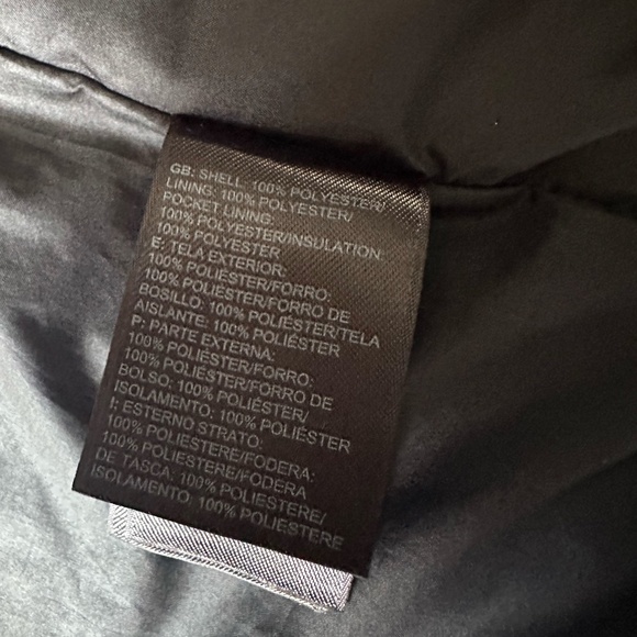 North face Women's Light Weight Black Puffer Jacket Size Medium - Picture 10 of 11